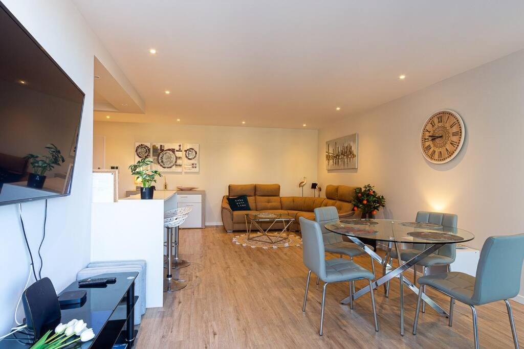 Luxury And Modern Apartment In Porto Moniz Center Exterior foto